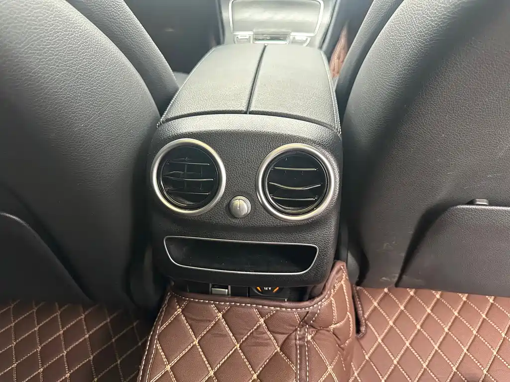 Mercedes-Benz Mercedes-Benz C-Class 2020 C 260 L Sport Edition 2020 - thumbnail 11