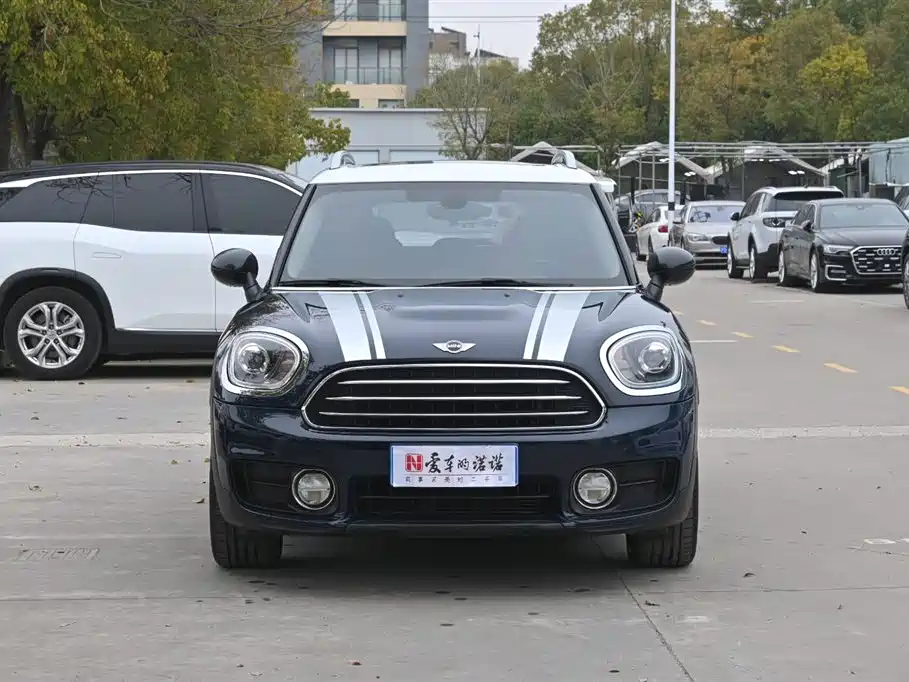MINI MINI Countryman 2017 1.5T Cooper ALL4 Traveler 2018 - thumbnail 2