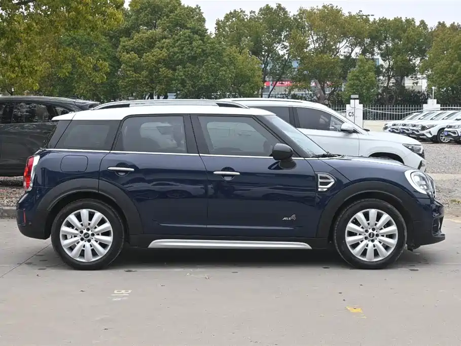 MINI MINI Countryman 2017 1.5T Cooper ALL4 Traveler 2018 - thumbnail 7