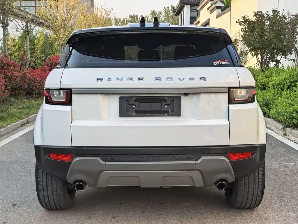 Land Rover Range Rover Evoque 2018 240PS SE Dynamic Premium 2018 - thumbnail 9