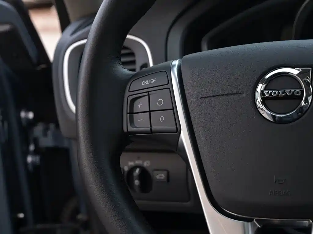 Volvo Volvo V40 2019 T3 Momentum 2019 - thumbnail 12