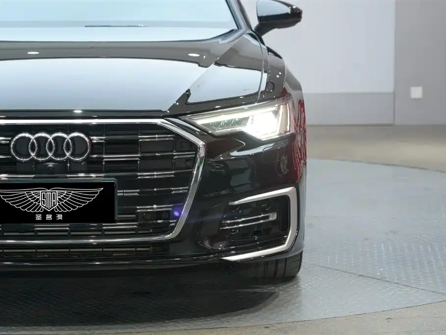 Audi Audi A6L 2023 45 TFSI quattro Premium Dynamic Edition 2023 - thumbnail 4