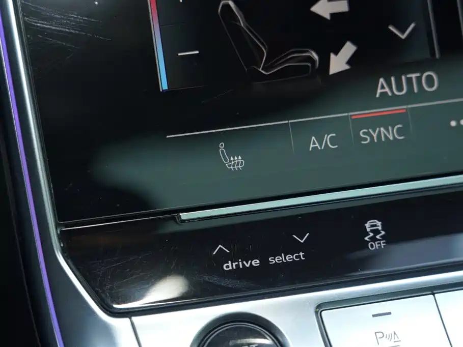 Audi Audi A6L 2023 45 TFSI quattro Premium Dynamic Edition 2023 - thumbnail 10