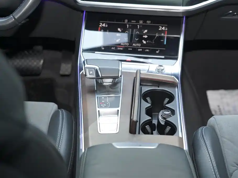Audi Audi A6L 2023 45 TFSI quattro Premium Dynamic Edition 2023 - thumbnail 25