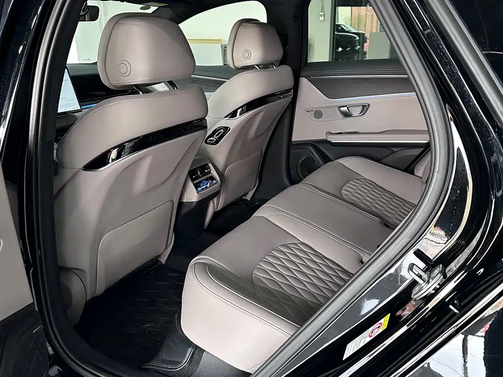 BYD BYD Han 2025 DM-i Intelligent Driving Edition 125KM LiDAR Flagship Model 2025 - thumbnail 6