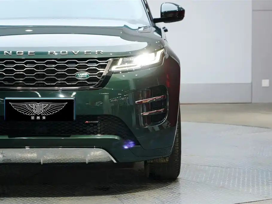 Land Rover Range Rover Evoque 2022 L 249PS R-Dynamic Luxury Edition 2024 - thumbnail 4