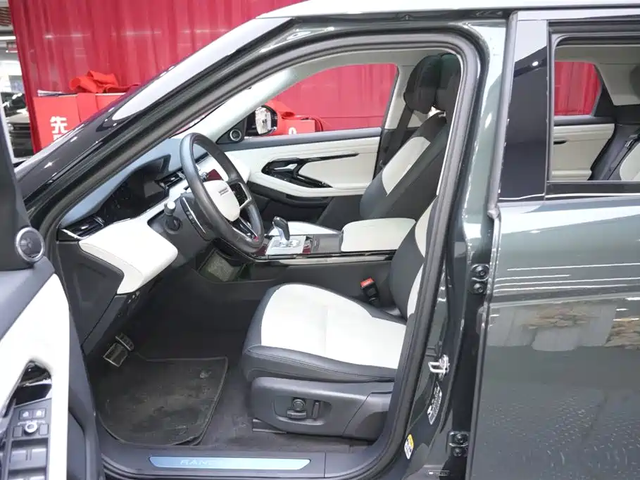 Land Rover Range Rover Evoque 2022 L 249PS R-Dynamic Luxury Edition 2024 - thumbnail 17