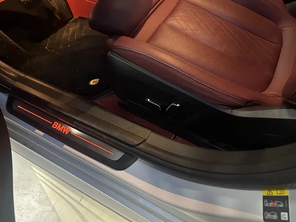 BMW BMW i3 2022 eDrive 35 L 2023 - thumbnail 16