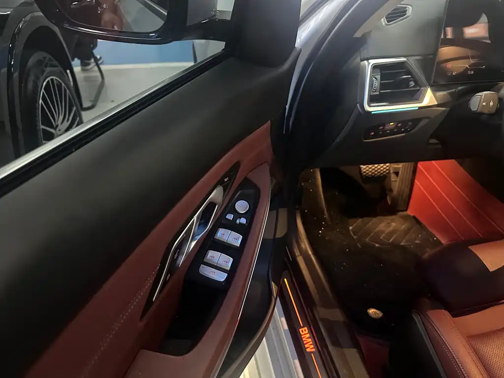 BMW BMW i3 2022 eDrive 35 L 2023 - thumbnail 17