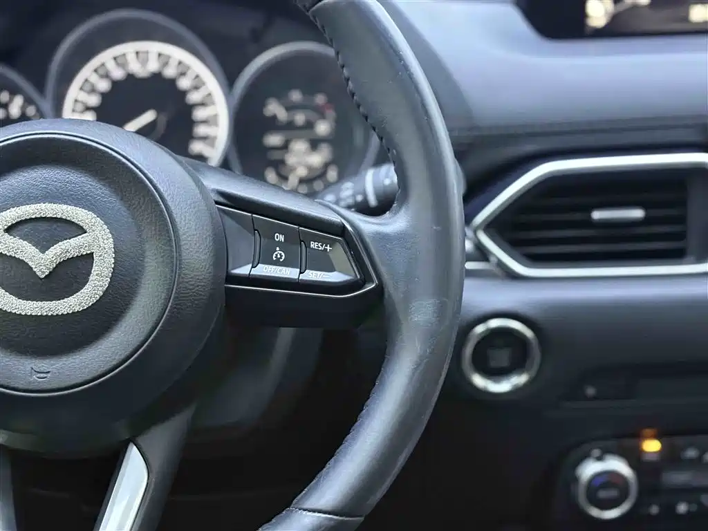 Mazda Mazda CX-5 2017 Model 2.0L Automatic 2WD Smart Enjoy Edition China VI 2019 - thumbnail 22