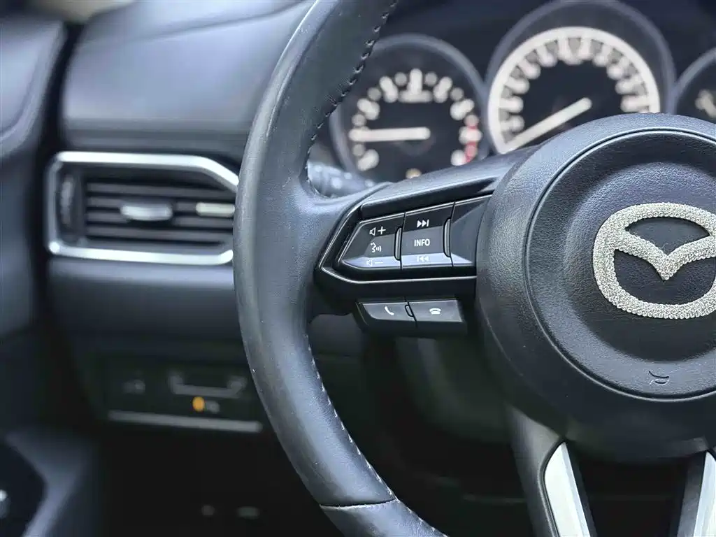 Mazda Mazda CX-5 2017 Model 2.0L Automatic 2WD Smart Enjoy Edition China VI 2019 - thumbnail 23