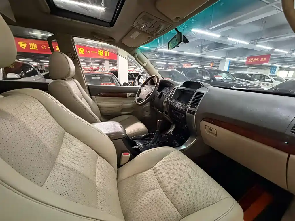 Toyota Toyota Land Cruiser Prado 2006 4.0L Automatic VX NAVI Edition 2009 - thumbnail 5