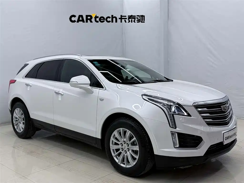 Cadillac Cadillac XT5 2018 28E AWD Technology Edition 2019 - thumbnail 2