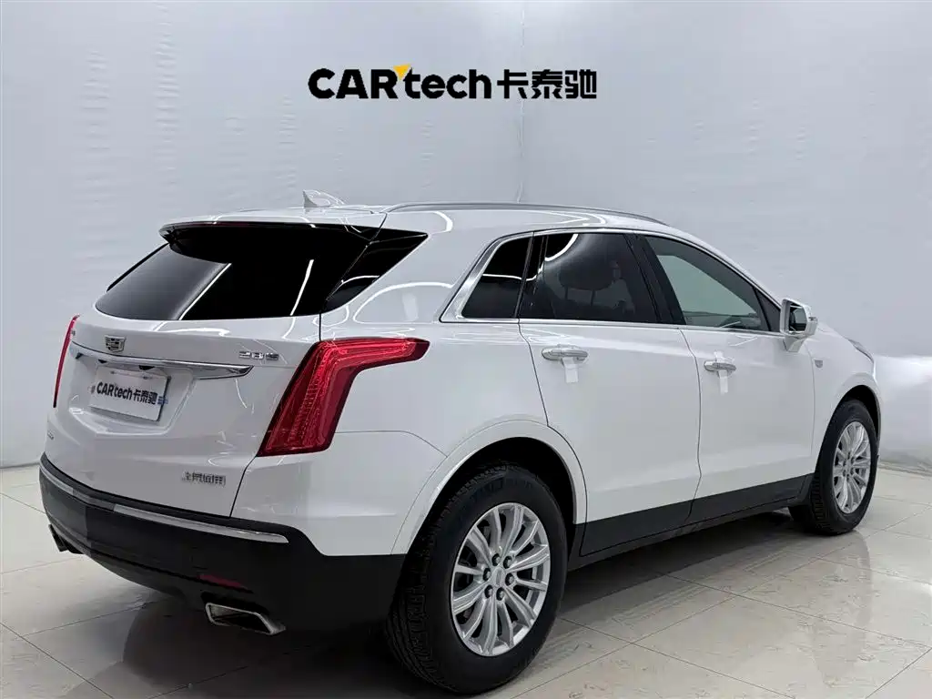 Cadillac Cadillac XT5 2018 28E AWD Technology Edition 2019 - thumbnail 4