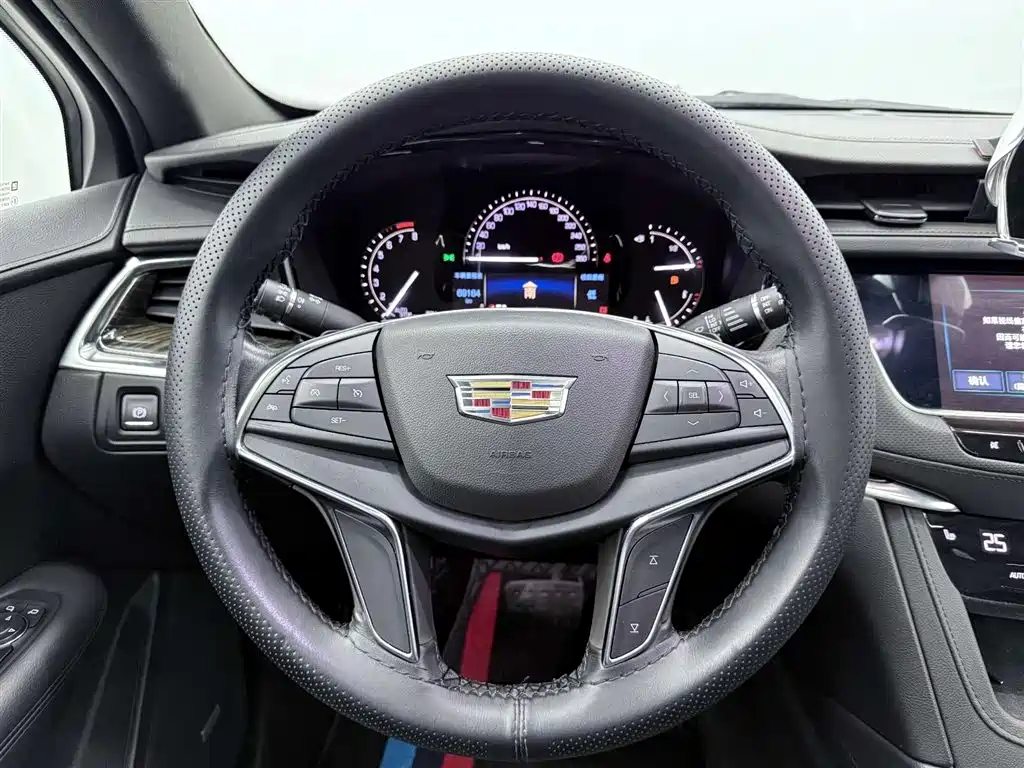 Cadillac Cadillac XT5 2018 28E AWD Technology Edition 2019 - thumbnail 9