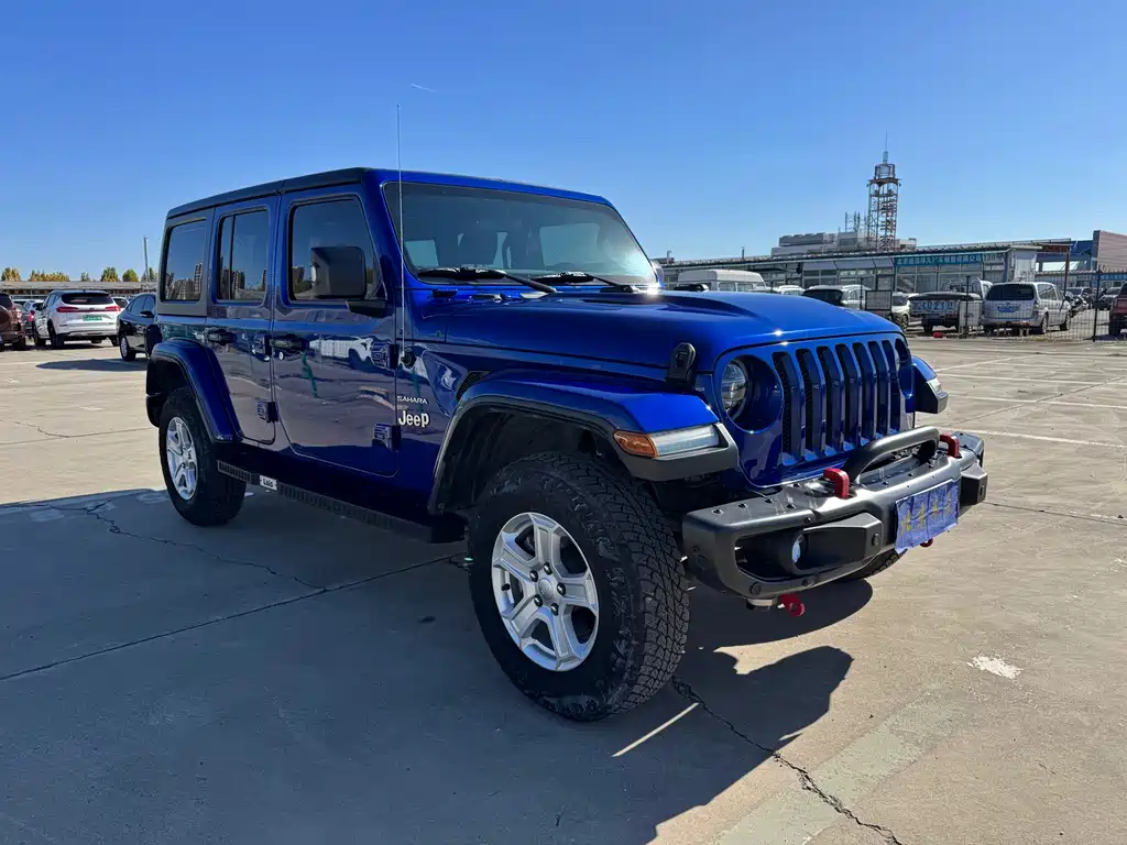 Jeep Jeep Wrangler 2019 2.0T Sahara 4-Door Edition China V 2020 - thumbnail 3