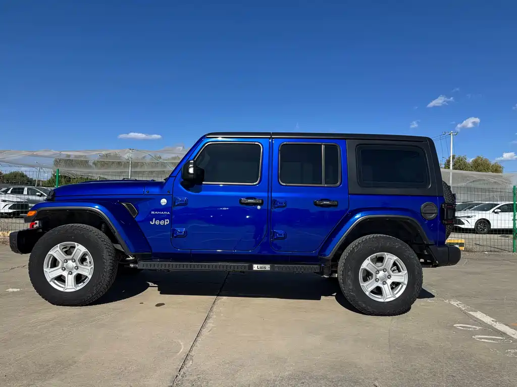 Jeep Jeep Wrangler 2019 2.0T Sahara 4-Door Edition China V 2020 - thumbnail 8