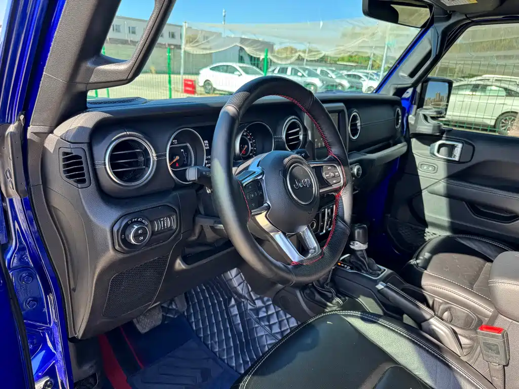 Jeep Jeep Wrangler 2019 2.0T Sahara 4-Door Edition China V 2020 - thumbnail 11