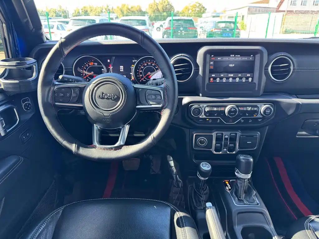 Jeep Jeep Wrangler 2019 2.0T Sahara 4-Door Edition China V 2020 - thumbnail 17