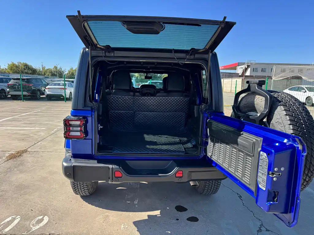 Jeep Jeep Wrangler 2019 2.0T Sahara 4-Door Edition China V 2020 - thumbnail 23