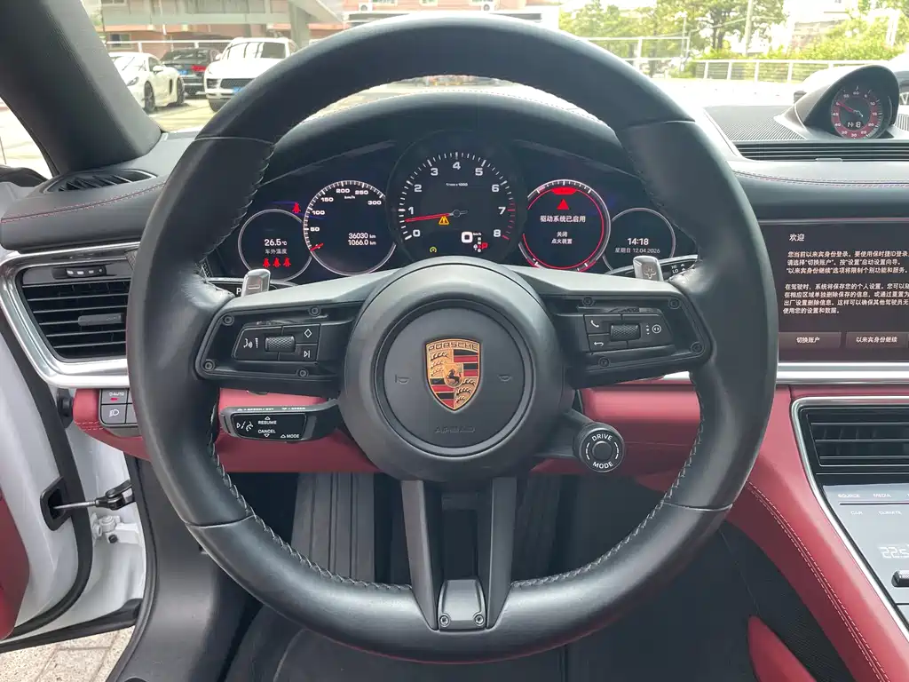 Porsche Panamera 2023 Platinum Edition 2.9T 2024 - thumbnail 12