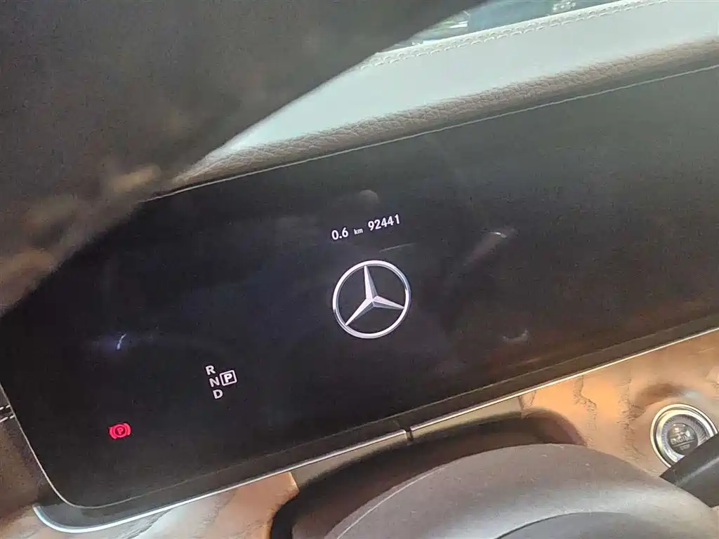 Mercedes-Benz Mercedes-Benz E-Class 2020 E 300 L Fashion Edition 2020 - thumbnail 7