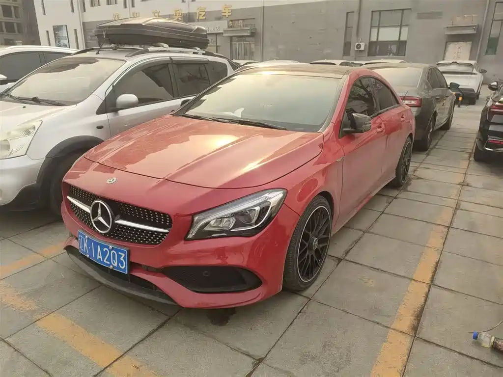Mercedes-Benz Mercedes-Benz CLA 220 4MATIC (Imported) 2017 Model 2018 - thumbnail 2