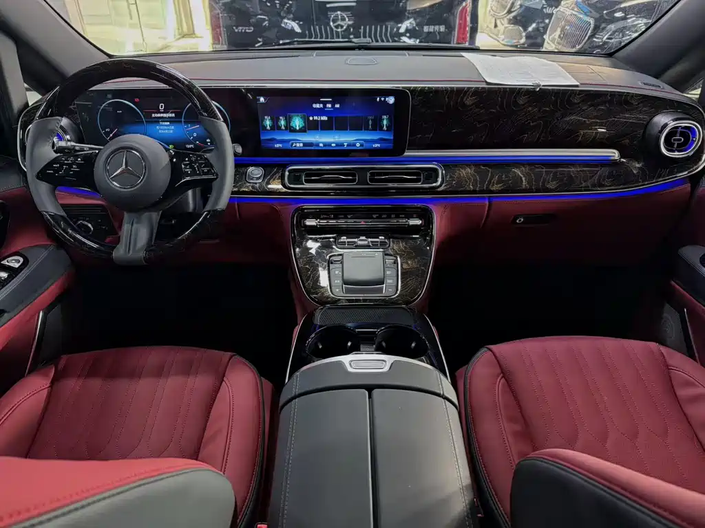 Mercedes-Benz Viano 2024 2.0T Business Edition 7-seater 2025 - thumbnail 8