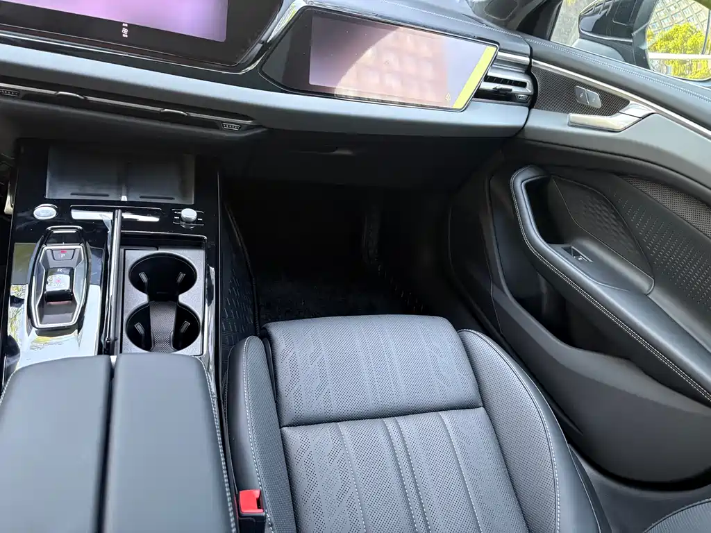 Audi Audi A6L 2026 45 TFSI Premium Dynamic Edition 2026 - thumbnail 7