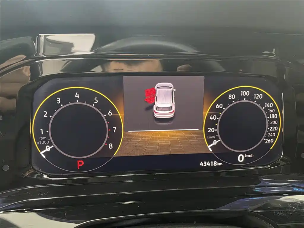 Volkswagen Volkswagen Golf 2021 280TSI DSG R-Line 2022 - thumbnail 4