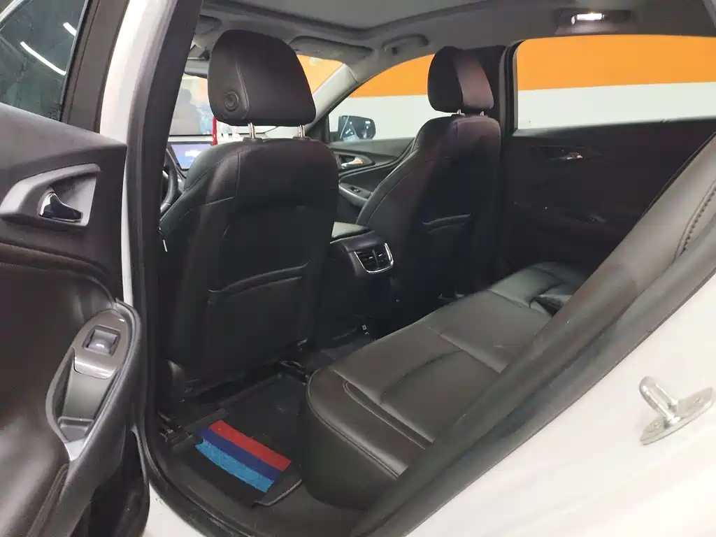 Chevrolet Malibu XL 2021 535T Automatic Sport Edition 2021 - thumbnail 5