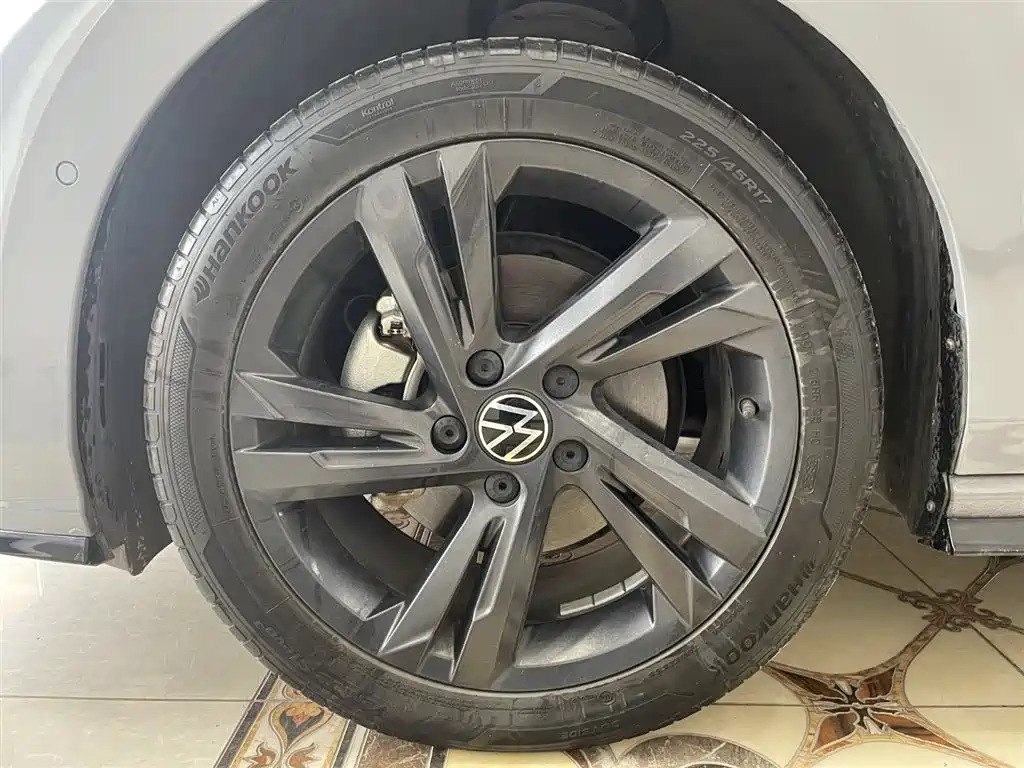 Volkswagen Volkswagen Golf 2021 280TSI DSG R-Line 2022 - thumbnail 12