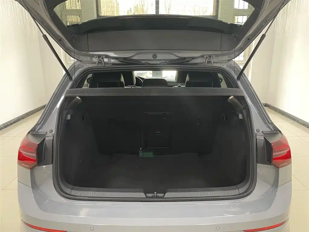 Volkswagen Volkswagen Golf 2021 280TSI DSG R-Line 2022 - thumbnail 14