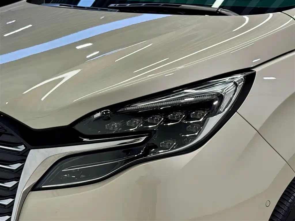 Buick Buick GL8 2023 ES Landmark Luxury and Joy Edition 2023 - thumbnail 8
