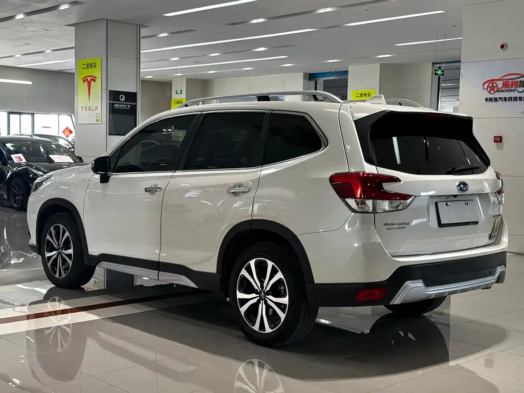 Subaru Subaru Forester 2022 2.0i AWD Premium Edition EyeSight 2023 - thumbnail 11