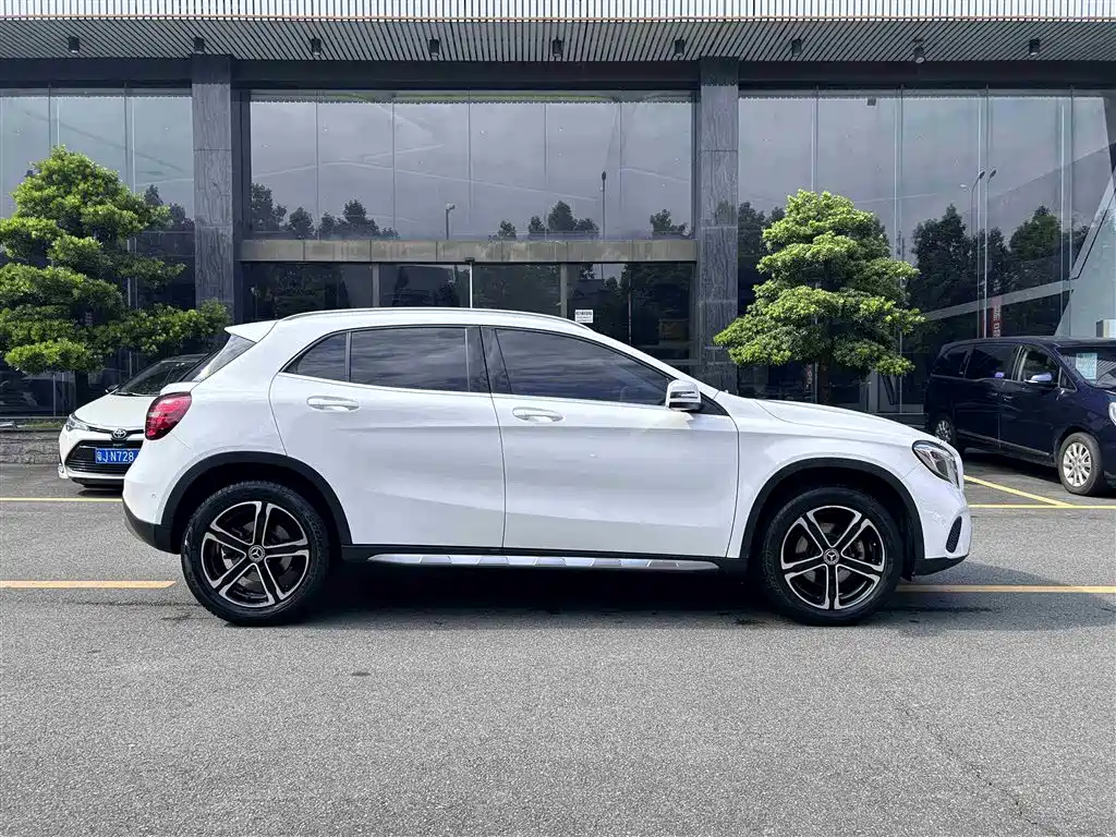 Mercedes-Benz Mercedes-Benz GLA 2018 GLA 200 Style 2019 - thumbnail 7