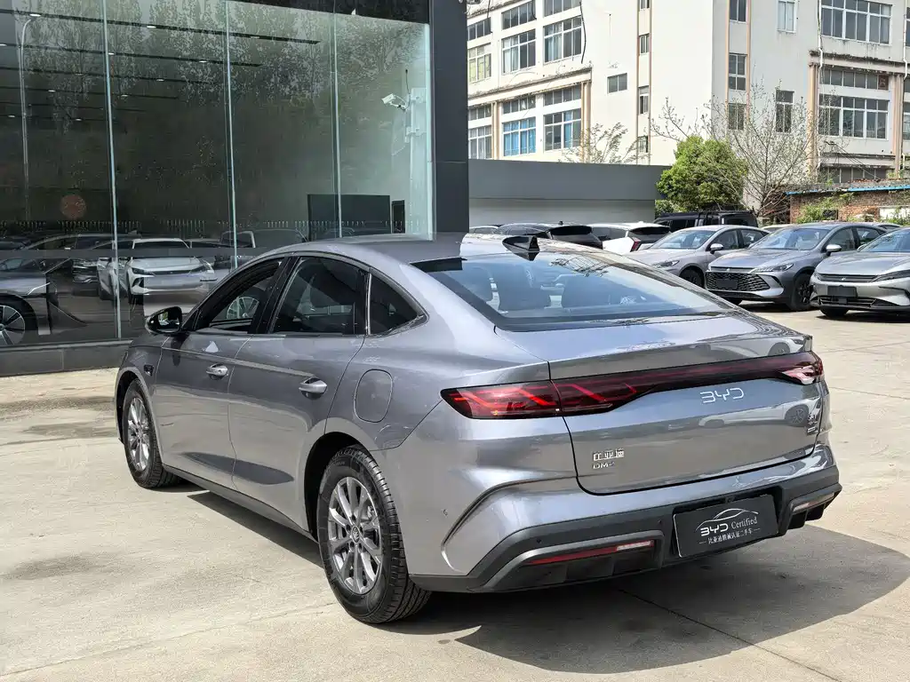 BYD (BYD Auto) BYD Qin L 2025 DM-i Intelligent Driving Edition 80KM Leading Model 2025 - thumbnail 4