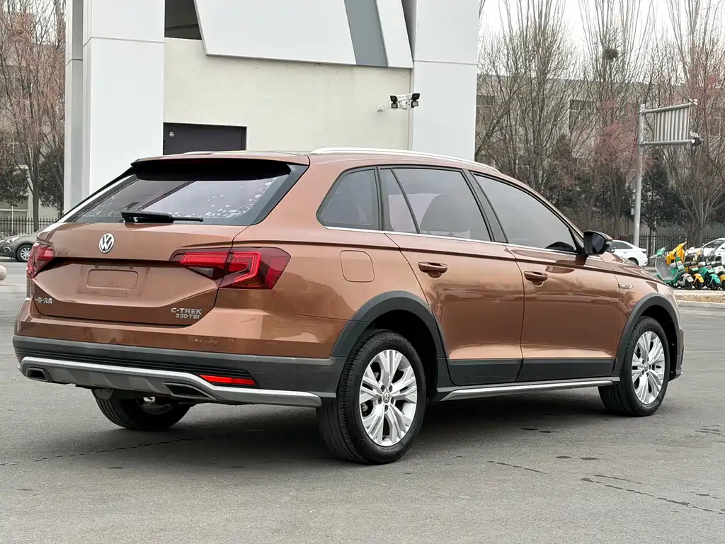 Volkswagen C-TREK 2017 230TSI DSG Comfort Edition 2017 - thumbnail 6