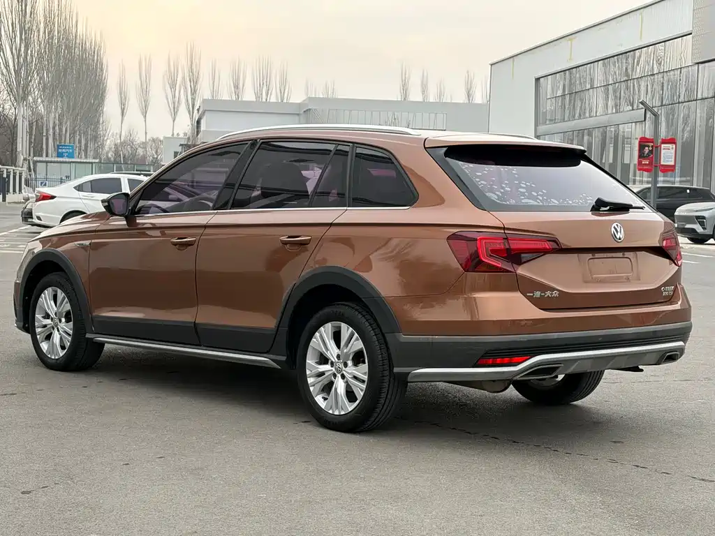 Volkswagen C-TREK 2017 230TSI DSG Comfort Edition 2017 - thumbnail 8