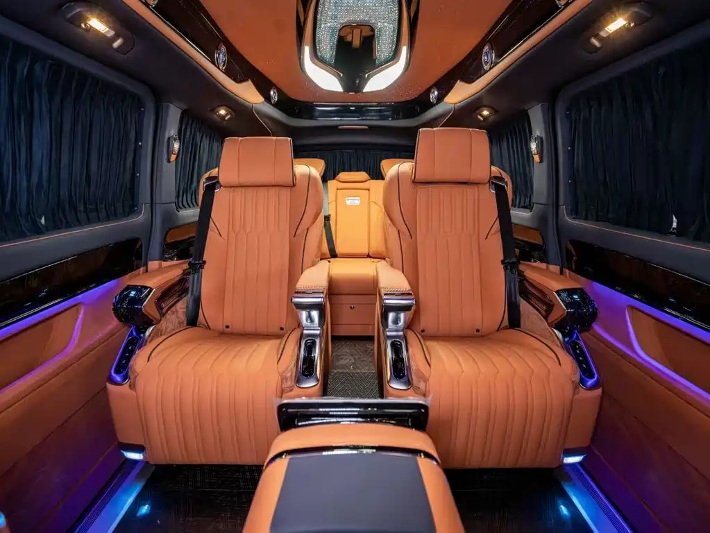 Mercedes-Benz Vito 2024 2.0T Business Edition 7-seater 2025 - thumbnail 7