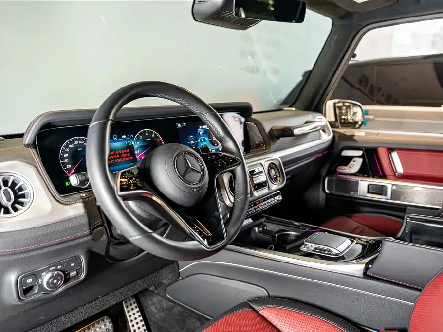 Mercedes-Benz Mercedes-Benz G-Class 2025 G 500 2025 - thumbnail 5