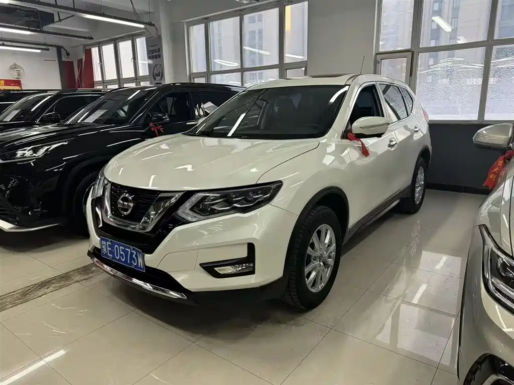 Nissan Nissan X-Trail 2022 2.0L 2WD Intelligent Connect Premium Edition 2022 - thumbnail 2