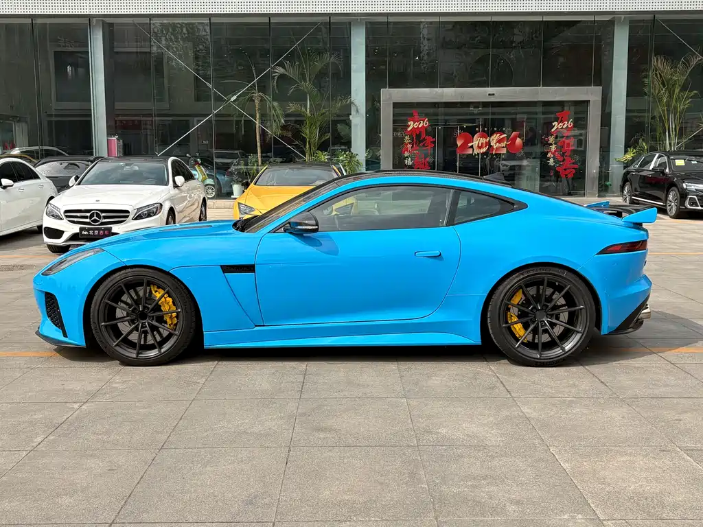 Jaguar Jaguar F-Type 2018 3.0 SC Coupe 2019 - thumbnail 4
