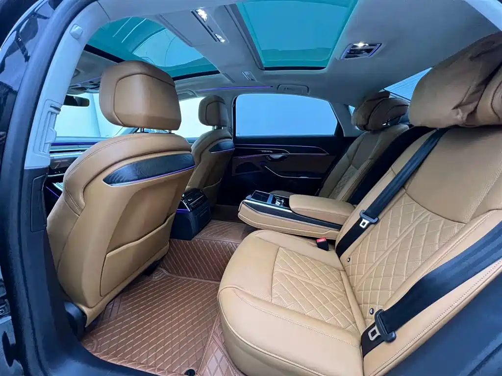 Audi Audi A8 2024 A8L 50 TFSI quattro Premium Selection 2024 - thumbnail 14