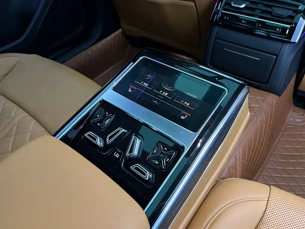 Audi Audi A8 2024 A8L 50 TFSI quattro Premium Selection 2024 - thumbnail 24