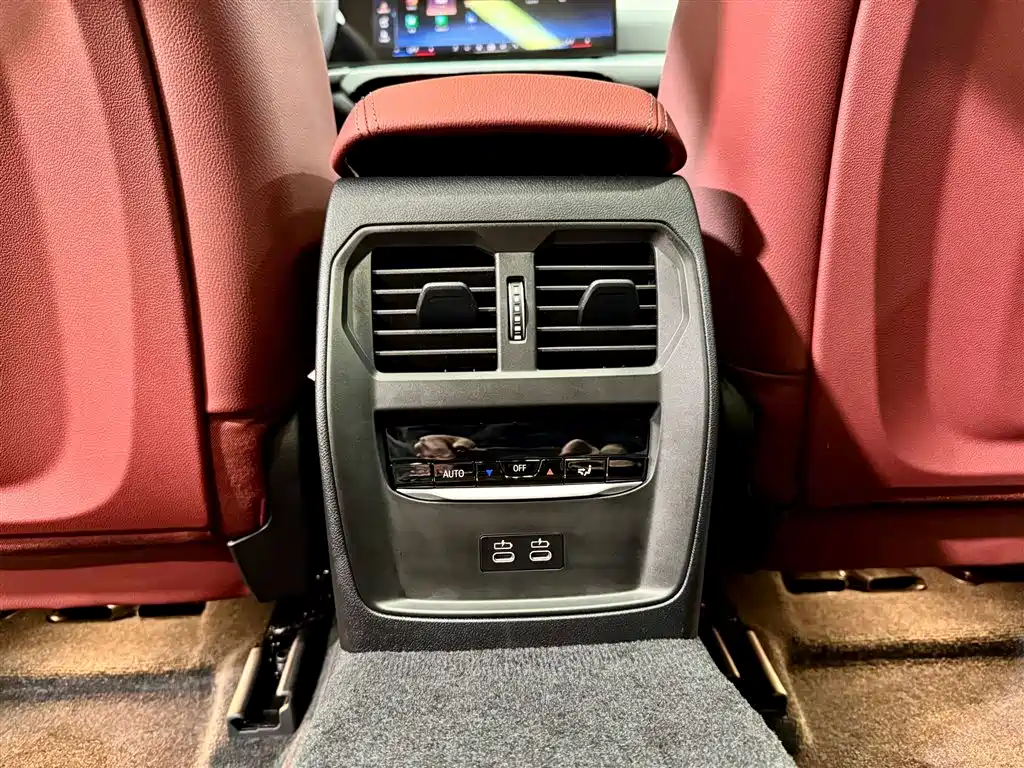 BMW BMW 3 Series 2025 Model 325Li M Sport Package 2026 - thumbnail 18