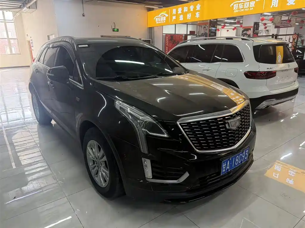 Cadillac Cadillac XT5 2021 28T Technology Edition 2021 - thumbnail 3