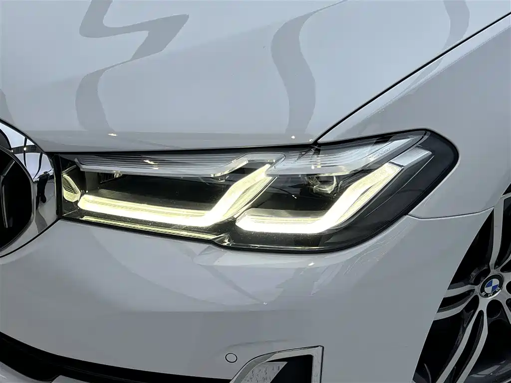 BMW BMW 5 Series 2021 Facelift 530Li xDrive Luxury Package 2021 - thumbnail 6