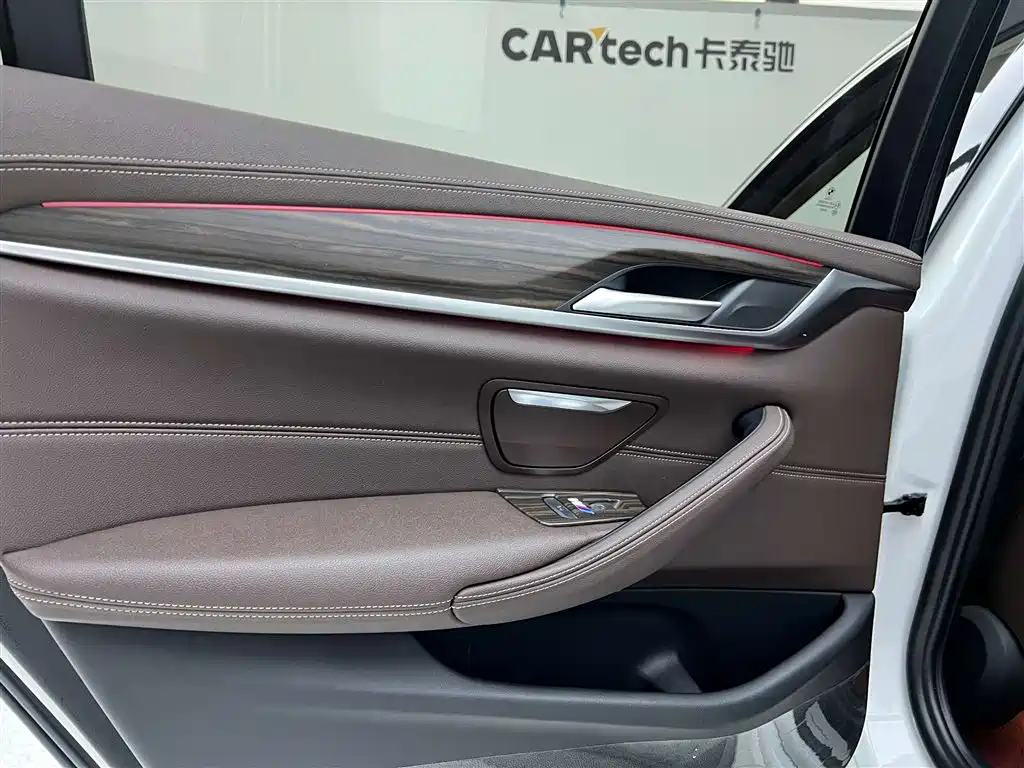 BMW BMW 5 Series 2021 Facelift 530Li xDrive Luxury Package 2021 - thumbnail 25