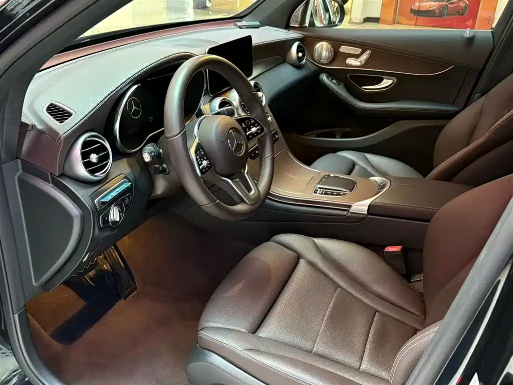 Mercedes-Benz Mercedes-Benz GLC 2022 Facelift GLC 300 L 4MATIC Dynamic Model Premium Edition 2023 - thumbnail 7
